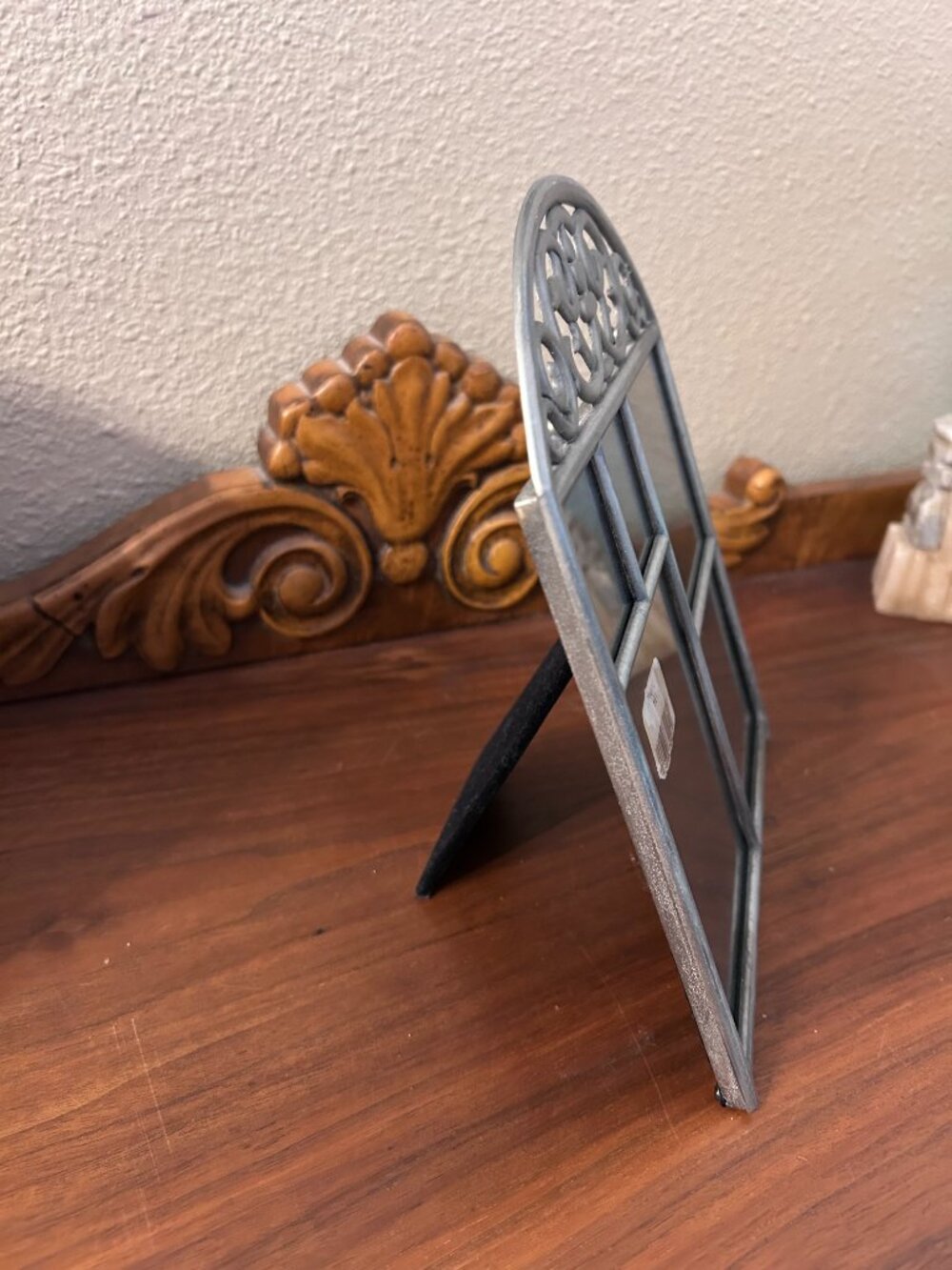 Metal Picture Frame - Picture 2 of 4